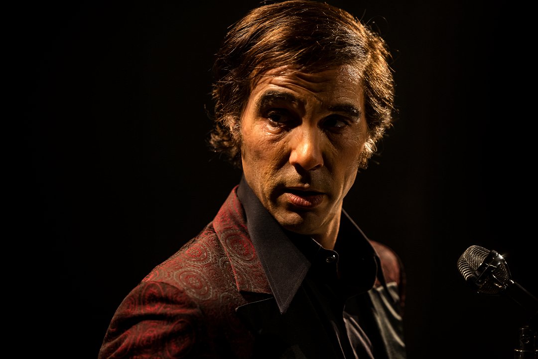 Tapeta filmu Aznavour /  ()