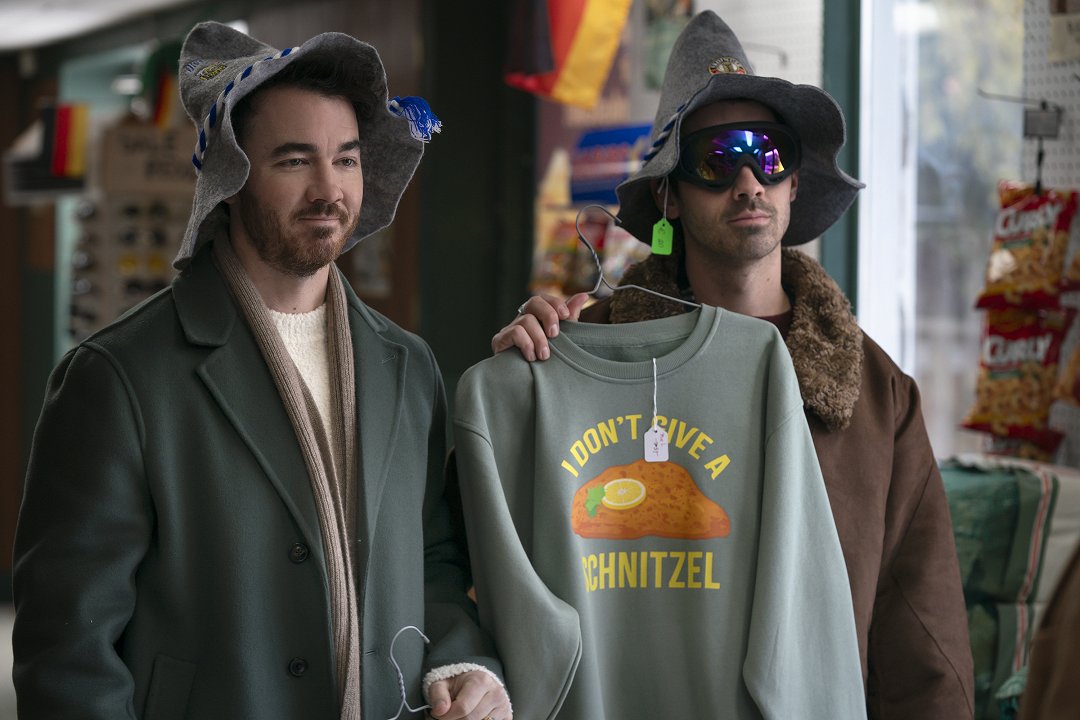 Tapeta filmu Na Vánoce doma s Jonas Brothers /  ()