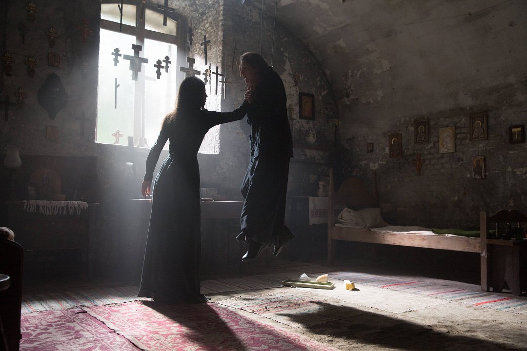 Tapeta filmu The Crucifixion / ()