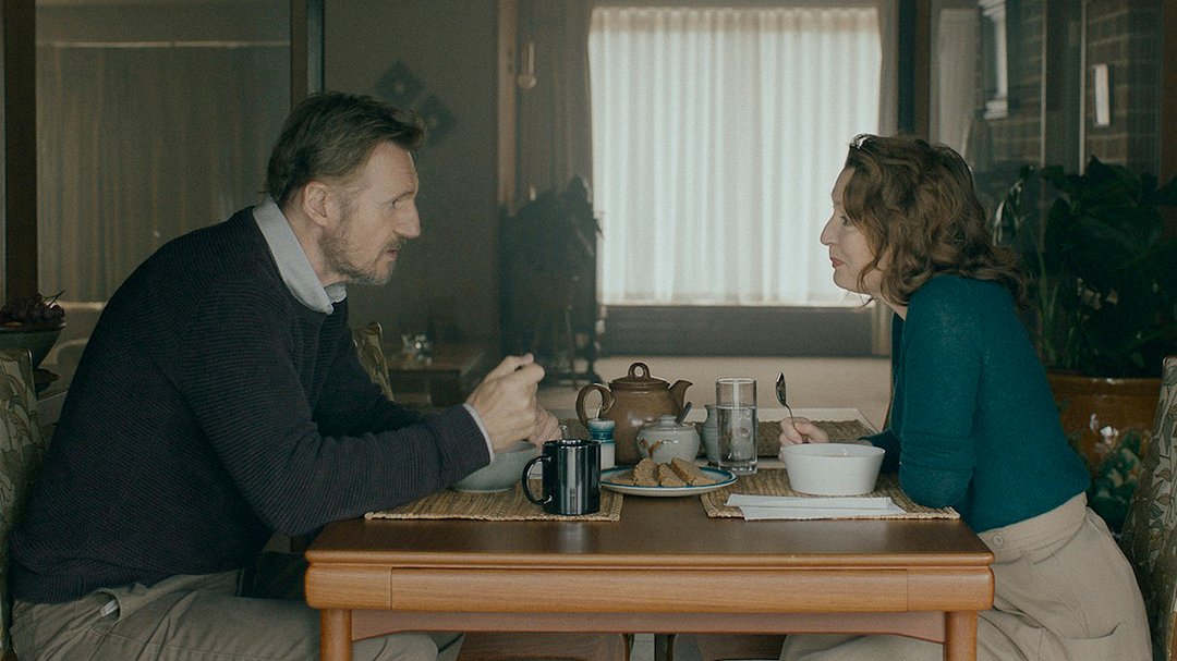Tapeta filmu Obyčejná láska / ()