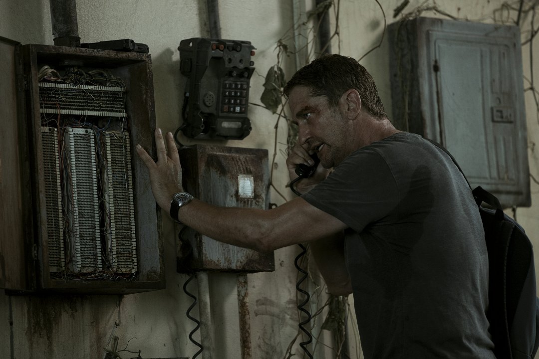 Tapeta filmu Mayday /  ()