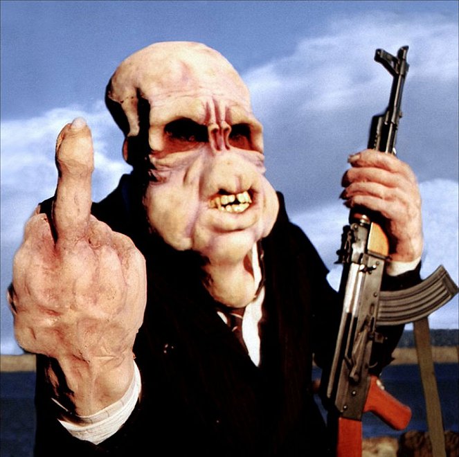 Tapeta filmu Bad Taste – Vesmírní kanibalové /  ()