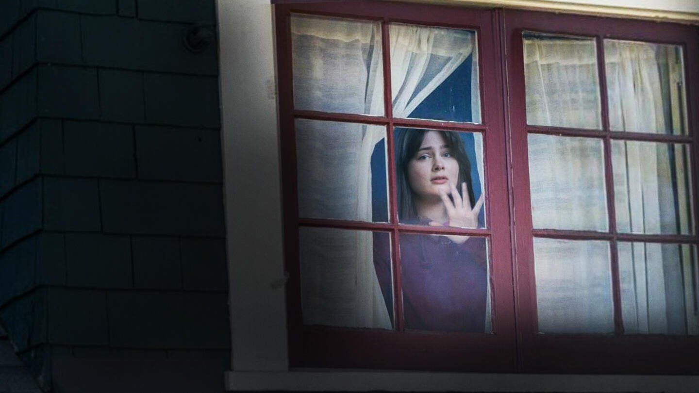 Tapeta filmu Dívka za zamčenými dveřmi / The Girl Locked Upstairs: The Tanya Kach Story (2024)