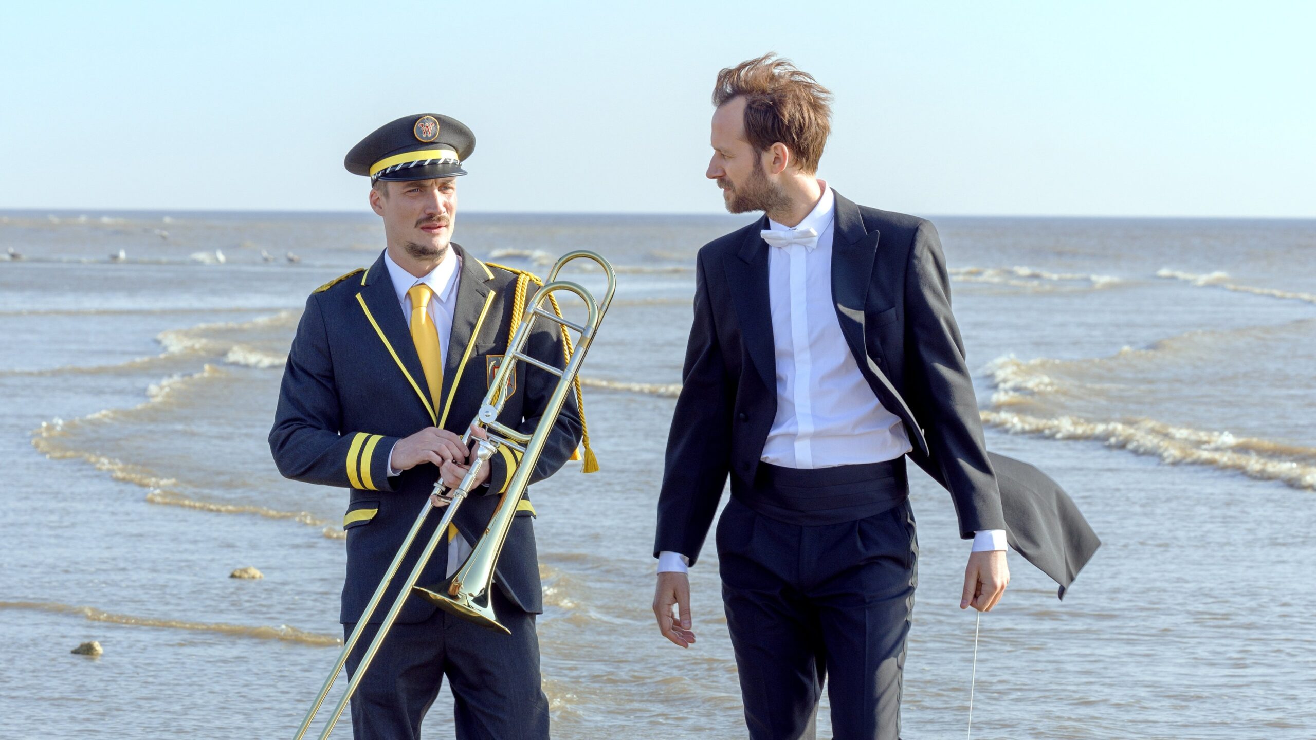 Plakát pro film “Kapelo, hraj”