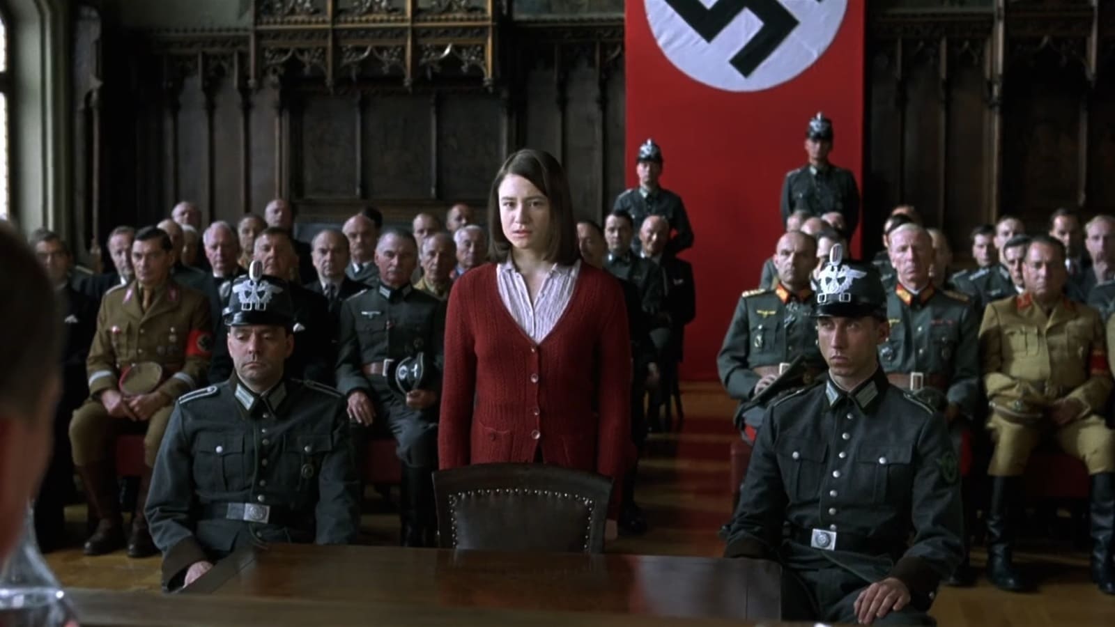 Tapeta filmu Poslední dny Sophie Schollové / Sophie Scholl: The Final Days (2005)