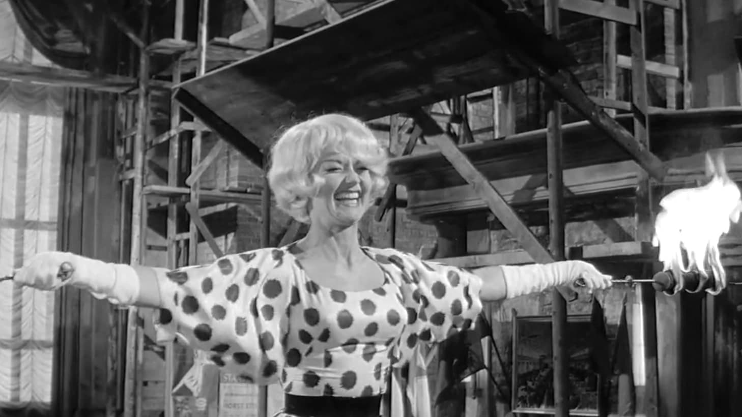 Tapeta filmu Raz, dva, tři / One, Two, Three (1961)