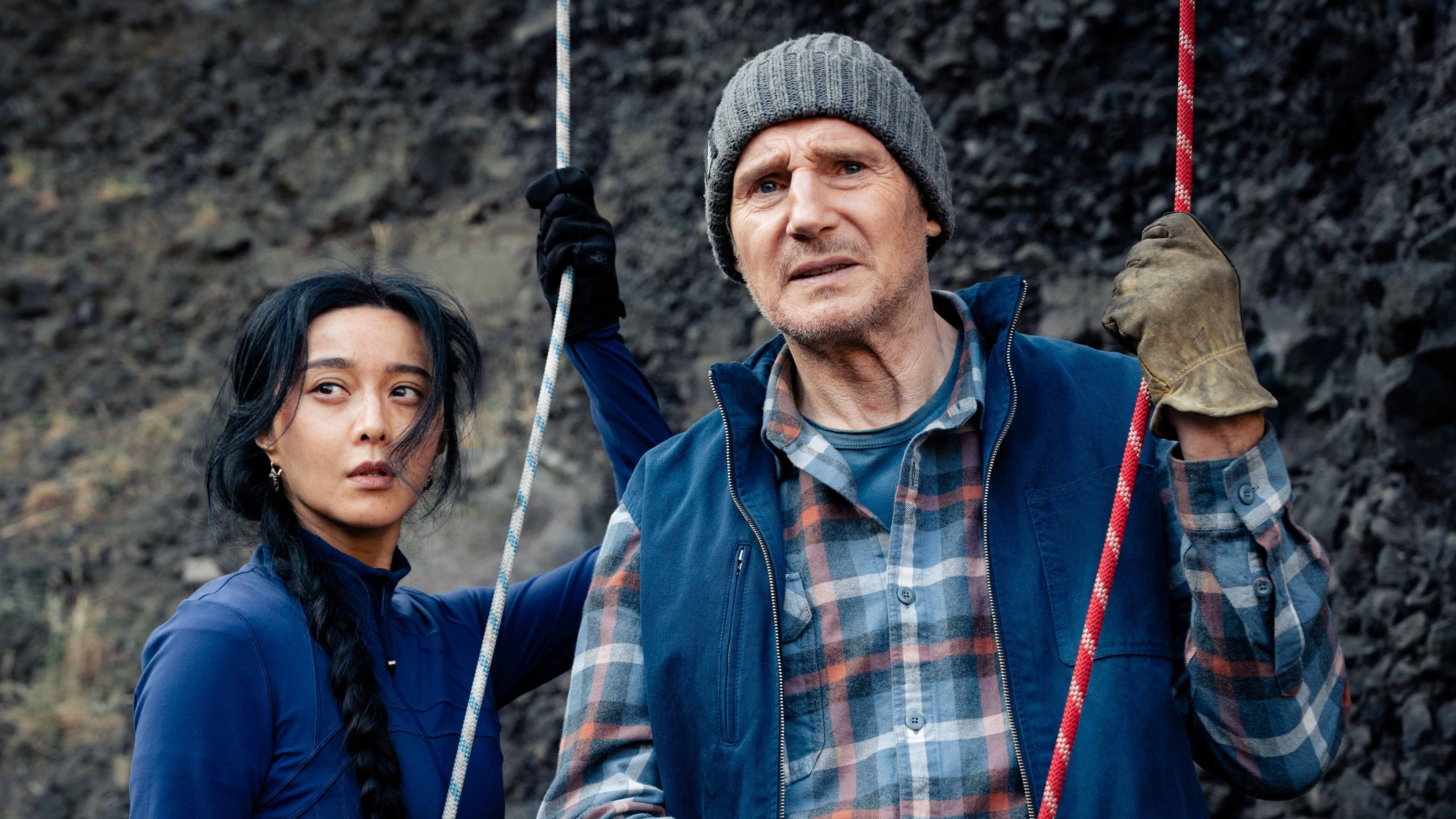 Tapeta filmu Ice Road: Vengeance / Ice Road 2: Road to the Sky (2025)