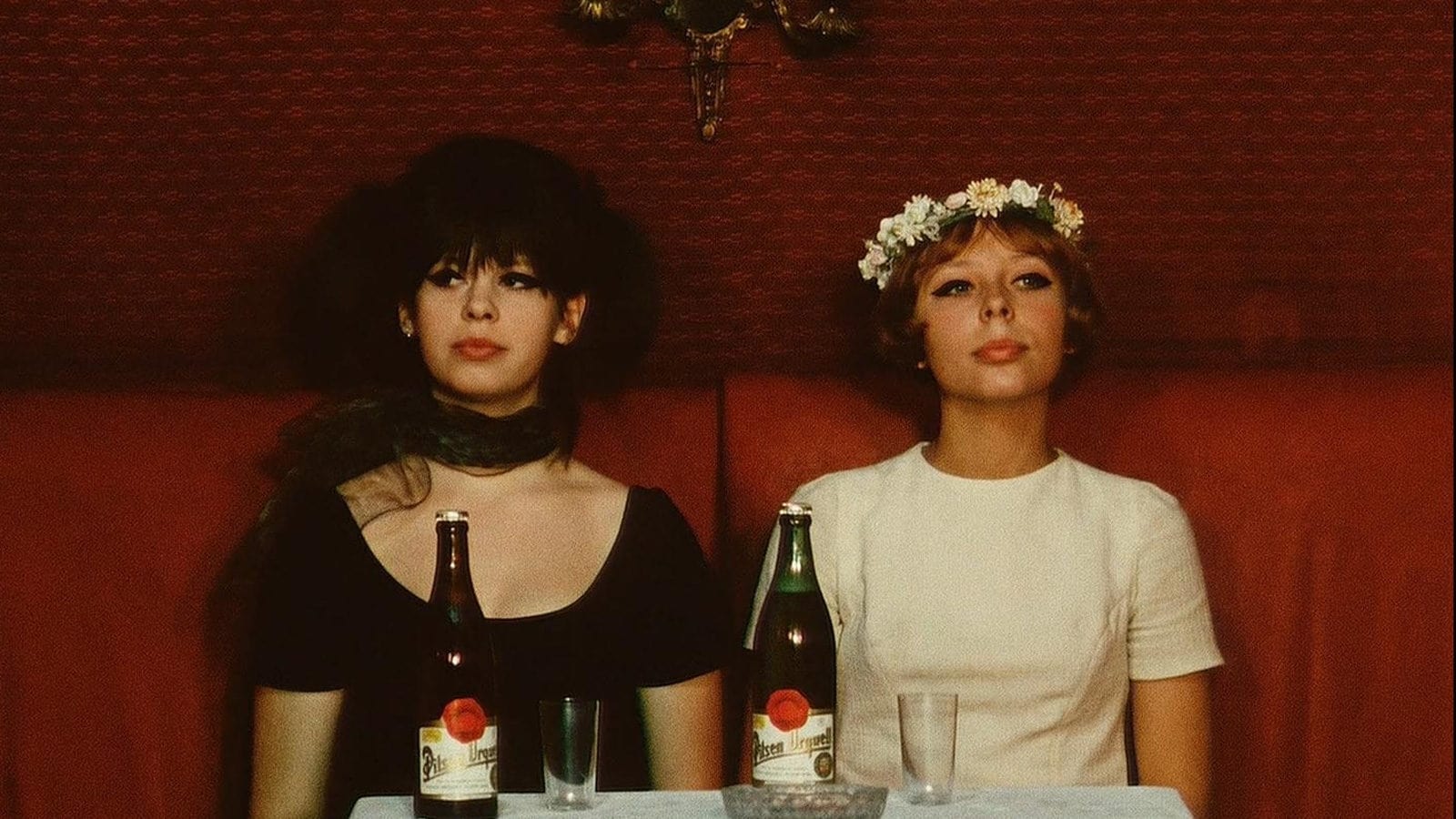 Tapeta filmu Sedmikrásky / Daisies (1966)