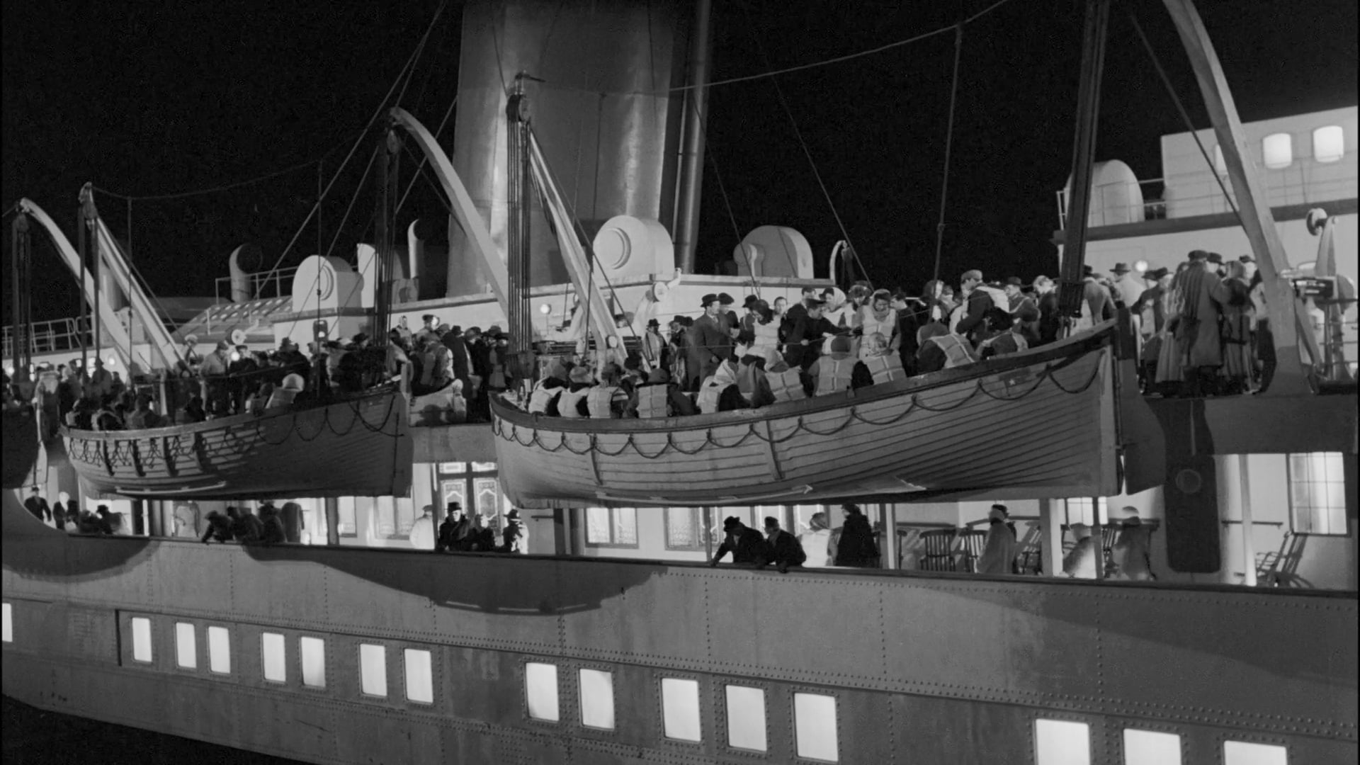 Tapeta filmu Zkáza Titanicu / A Night to Remember (1958)