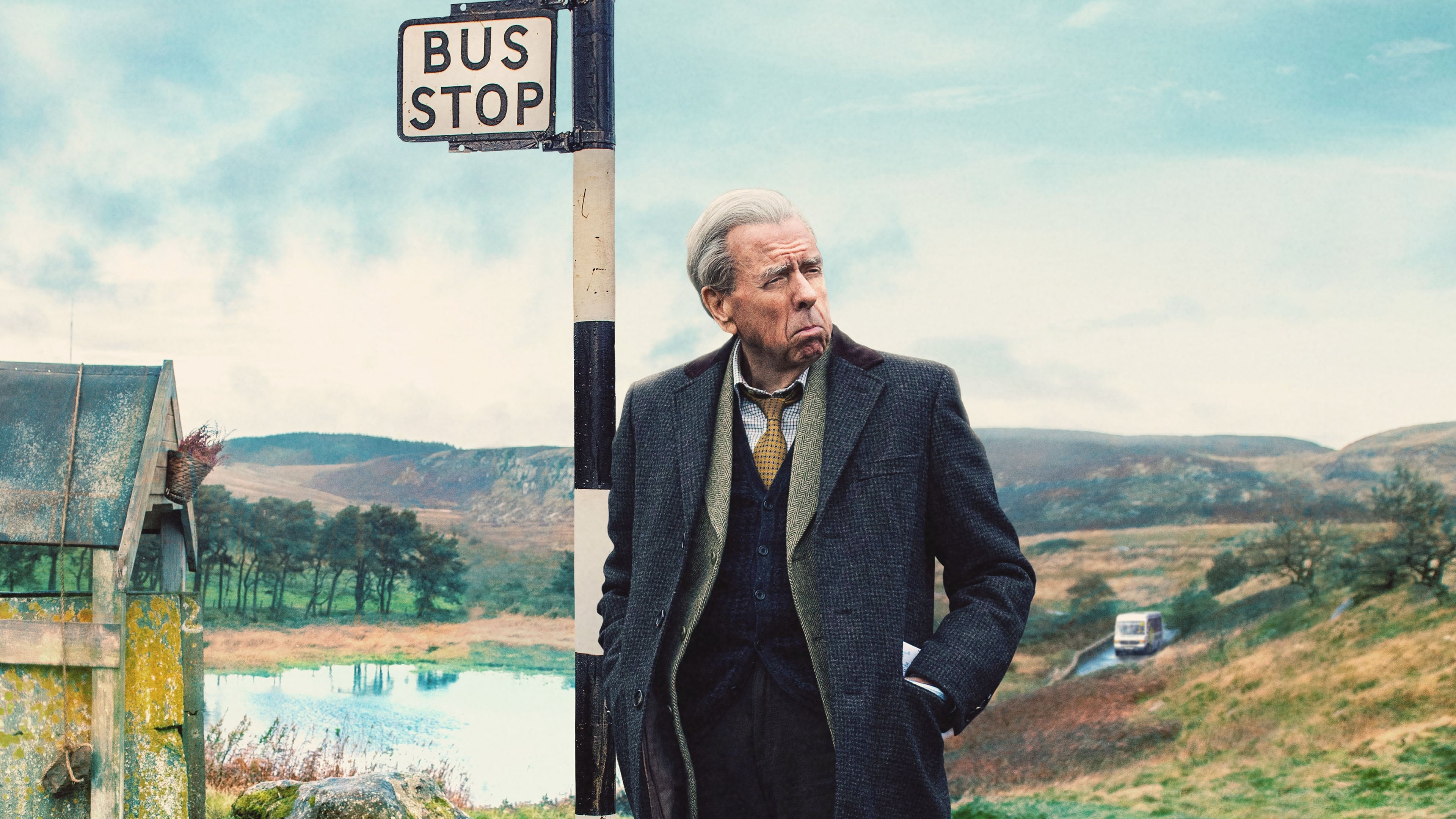 Tapeta filmu Poslední autobus / The Last Bus (2021)