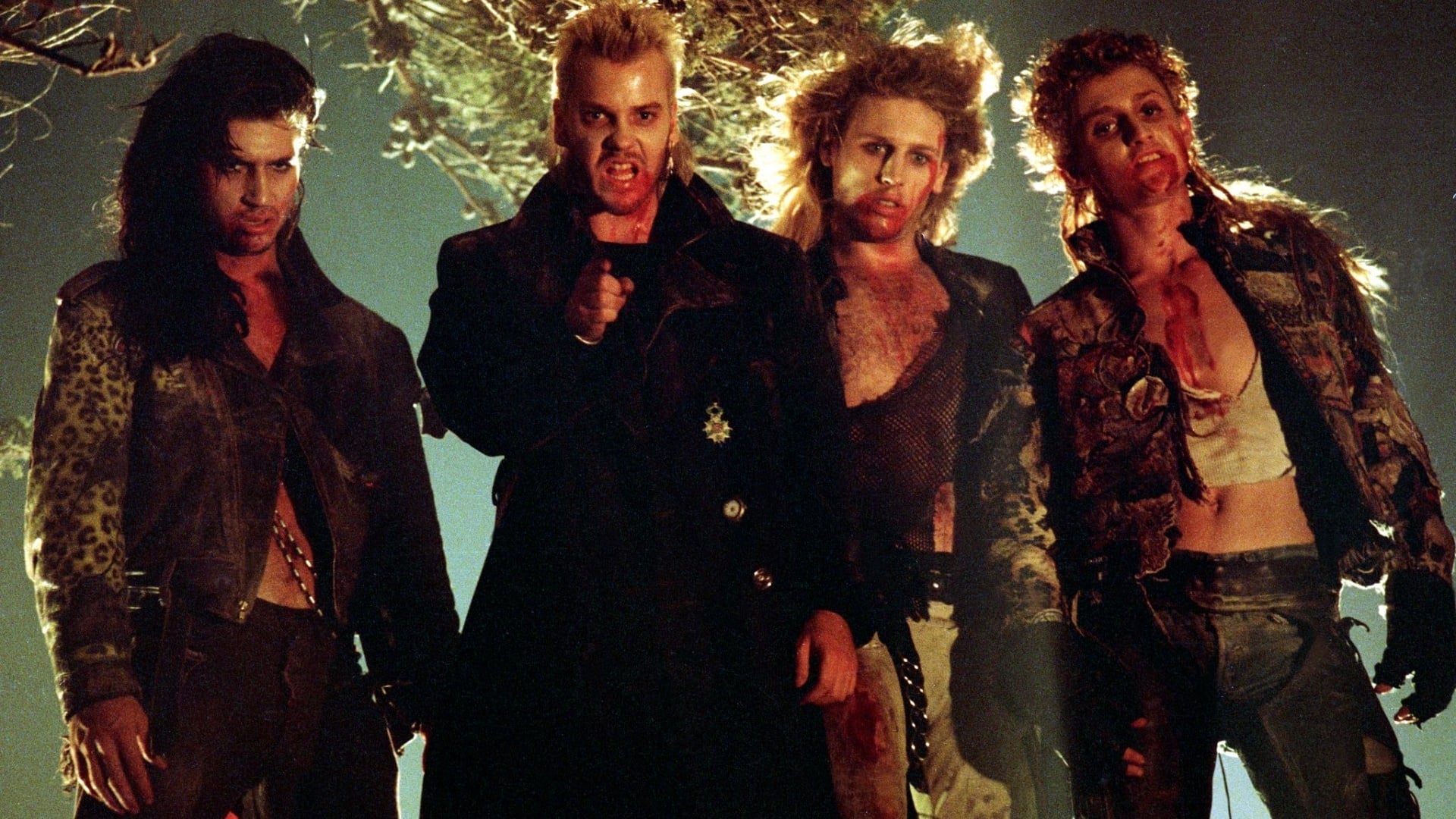 Tapeta filmu Ztracení chlapci / The Lost Boys (1987)