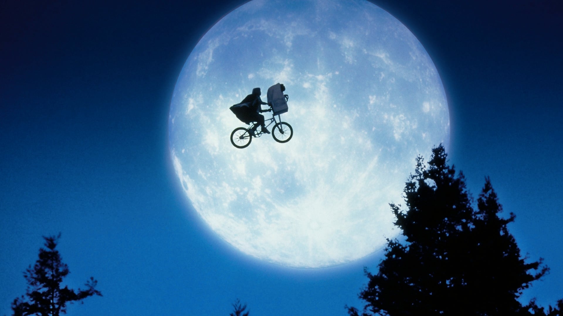 Tapeta filmu E.T. – Mimozemšťan / E.T. the Extra-Terrestrial (1982)