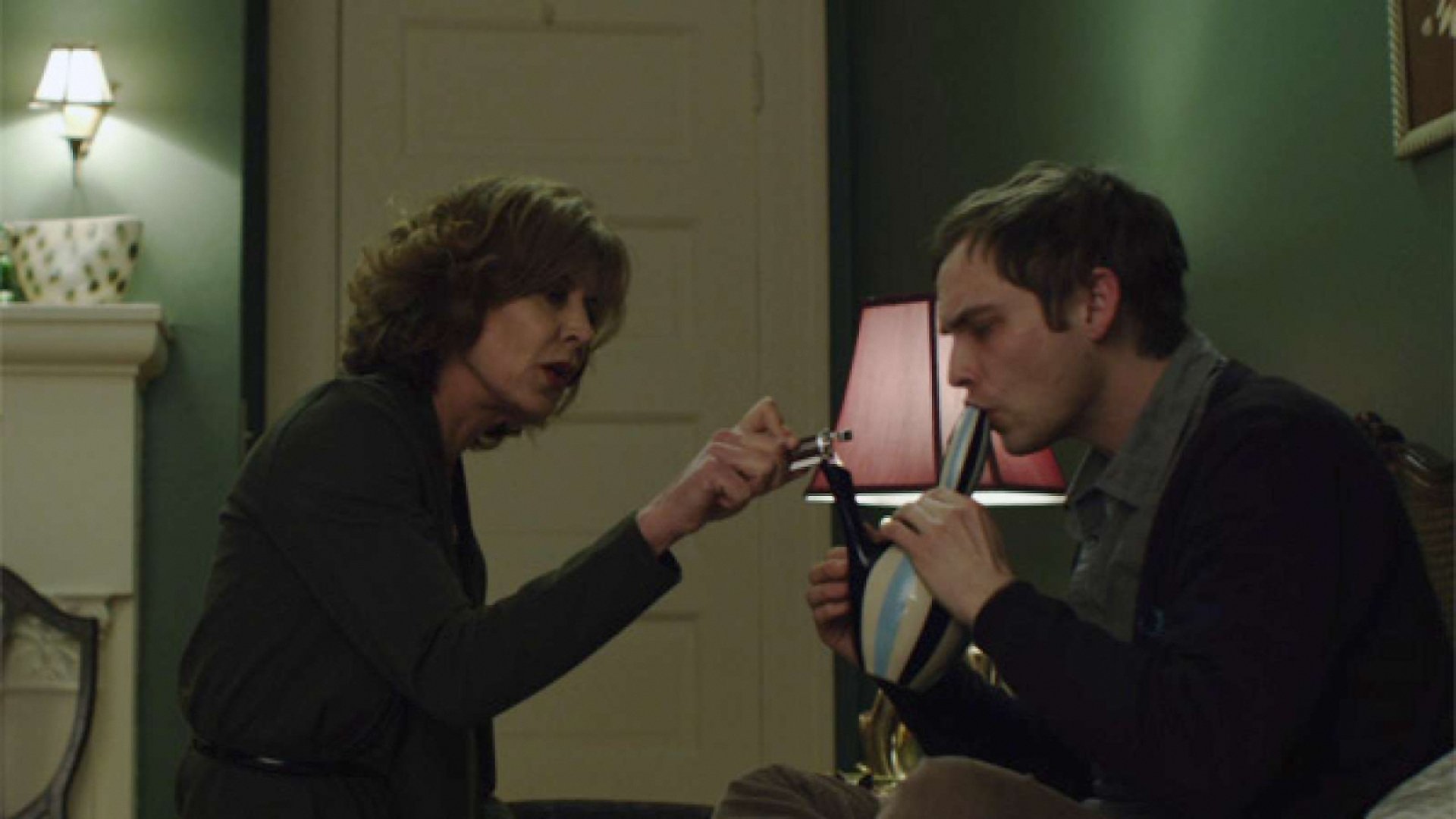Tapeta filmu Trable Petuniových / Petunia (2012)