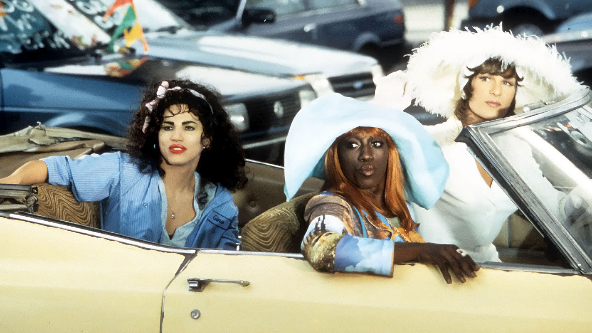 Tapeta filmu Tři muži v negližé / To Wong Foo, Thanks for Everything! Julie Newmar (1995)