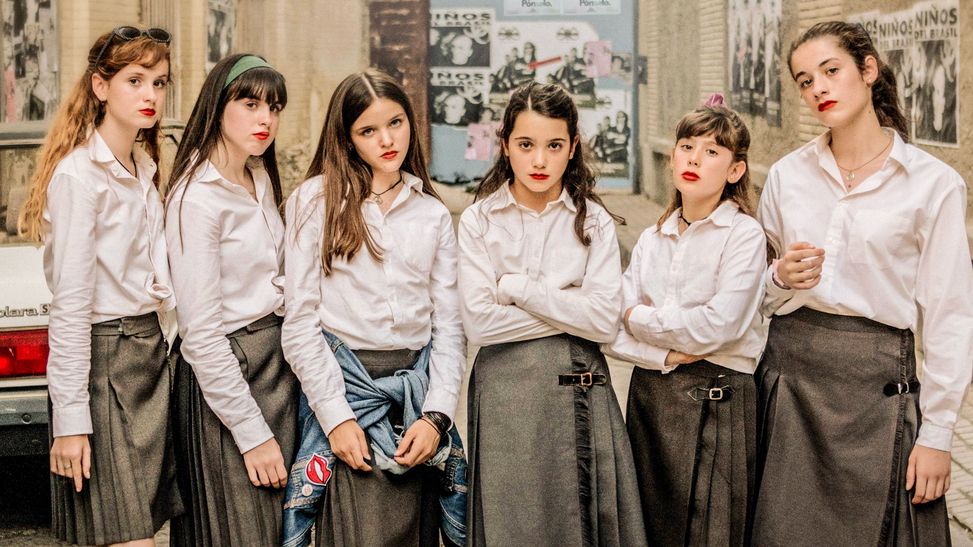 Tapeta filmu Divky / Schoolgirls (2020)