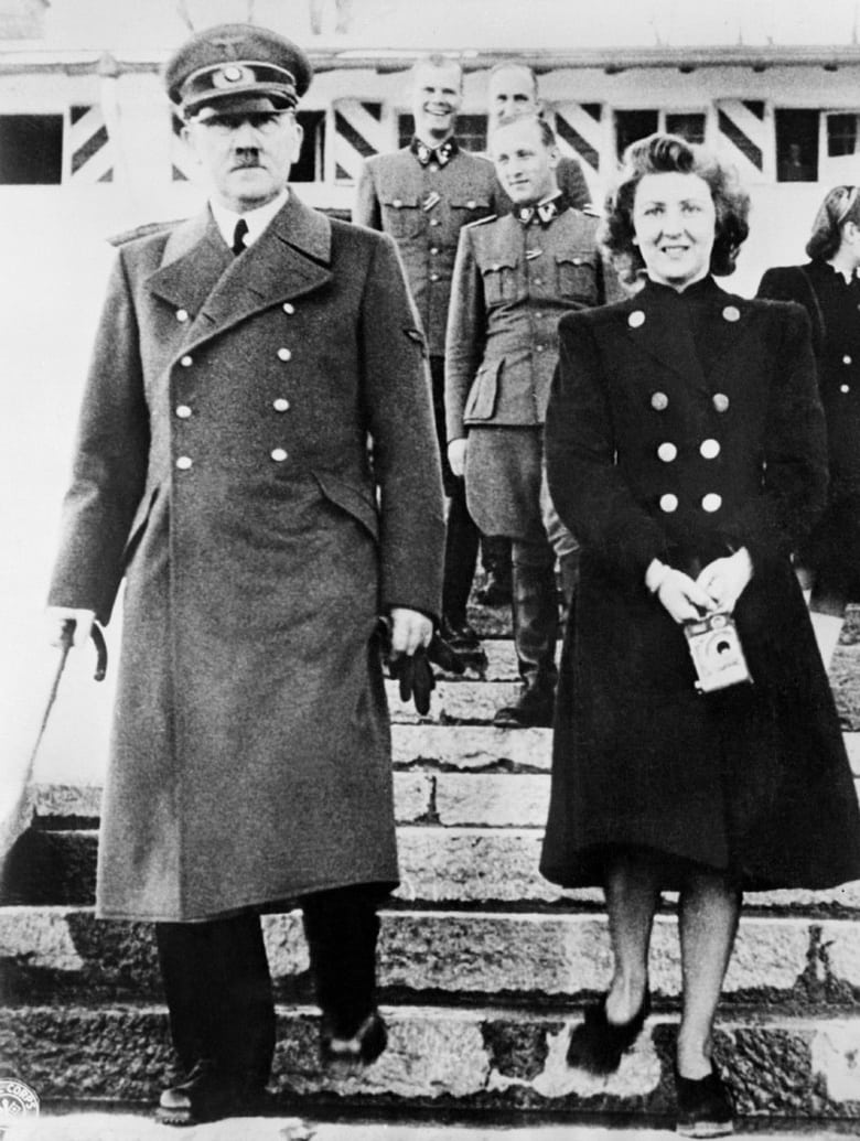 Plakát pro film “Eva Braunová: Hitlerova žena”